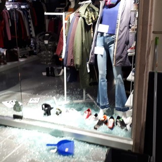 Foto pagina Facebook "Pepe Negozi"