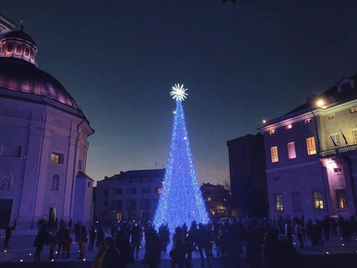 Incanti di Natale, visite guidate alle chiese e ai presepi di Loano Incanti di Natale, visite guidate alle chiese e ai presepi di Loano
