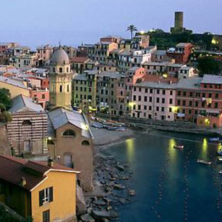 Weekend in Liguria: il successo viaggia on-line
