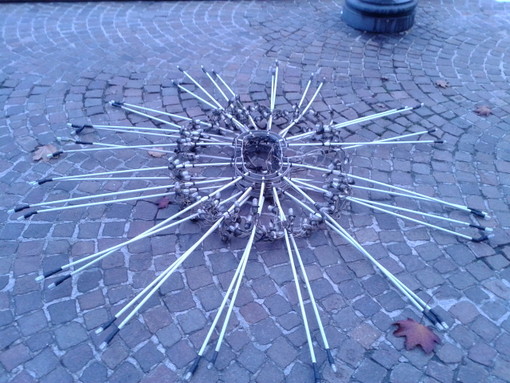 Cairo Montenotte si "veste di luce" per il Natale