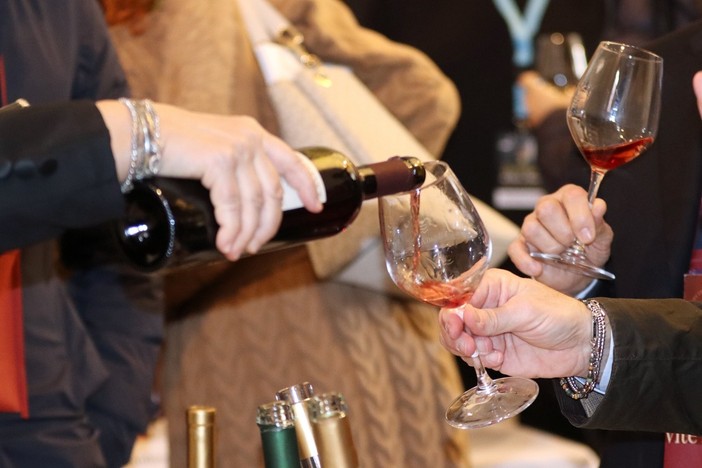 Al via Le Prime di Vite in Riviera: in anteprima le nuove annate vinicole del Savonese e Imperiese