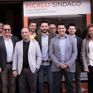 Millesimo, il candidato sindaco Aldo Picalli inaugura il point informativo e presenta la lista