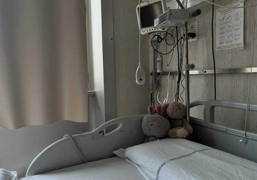Tragico incidente di Ceriale, Emma Brasca lascia l'ospedale: "Andiamo a casa" Tragico incidente di Ceriale, Emma Brasca lascia l'ospedale: "Andiamo a casa"