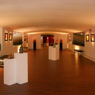 A Valleggia la personale di ceramiche dell'artista Gianmario Vigna