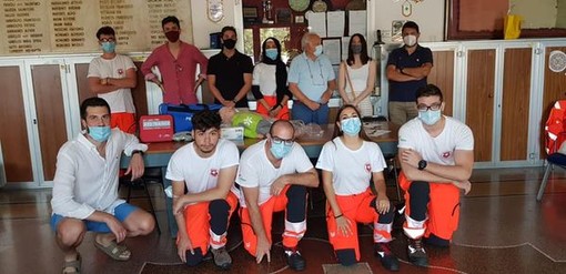 Il Leo Club di Albenga dona materiale medico alla Croce Bianca