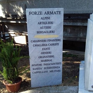 "Camicie nere" sulla lapide delle forze armate, l'ANPI: "Savona non può subire ulteriori offese alla sua storia"