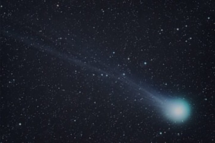Occhi al cielo per Lovejoy