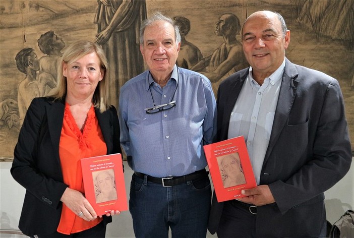 Cairo, Gianpietro Meinero presenta il libro "Volevo salvare il mondo… ma poi ho salvato la zucca" Cairo, Gianpietro Meinero presenta il libro "Volevo salvare il mondo… ma poi ho salvato la zucca"