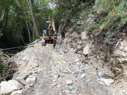 Giustenice, ripristino tubazione interrata dell'acquedotto nelle località "Gatele-Cian di Cuco": al via i lavori