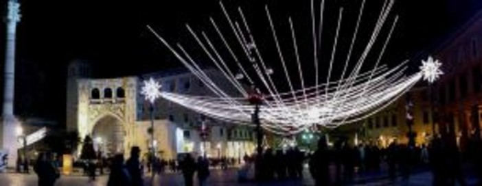 Niente luci per la periferia di Pietra Ligure: Natale di serie B Niente luci per la periferia di Pietra Ligure: Natale di serie B