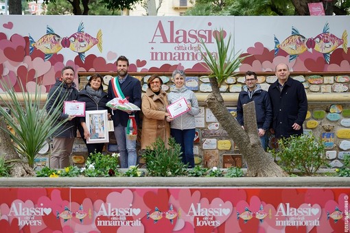 Luisa Lanfredi è la vincitrice del concorso “la Più Bella Lettera d’Amore” di Alassio