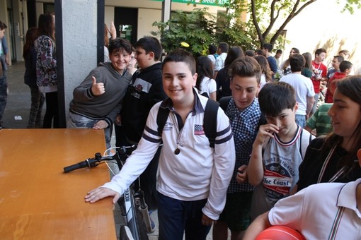 Vado Ligure: a spasso per l'isola pedonale per imparare a diventare ciclisti responsabili