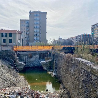 Savona, cantieri fermi dal ponte di Santa Rita per i ritrovamenti archeologici. Russo: "Necessarie verifiche da parte degli archeologi" Savona, cantieri fermi dal ponte di Santa Rita per i ritrovamenti archeologici. Russo: "Necessarie verifiche da parte degli archeologi"