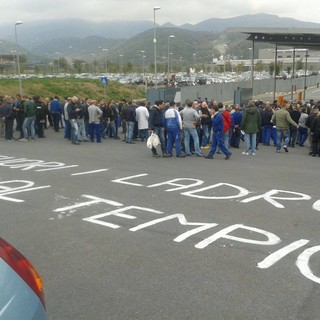 Villanova d'Albenga: un'ora di sciopero per i lavoratori Piaggio