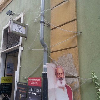 Finale Ligure, furto alla libreria Centofiori