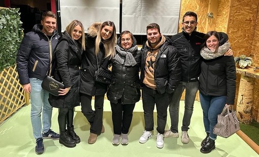 Ricerca tumori cerebrali, il Leo Club Valbormida dona mille euro all'associazione "Un sorriso per la vita"