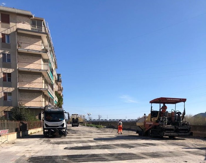 Albenga, ripresi i lavori per la messa in sicurezza del Lungocenta Croce Bianca Albenga, ripresi i lavori per la messa in sicurezza del Lungocenta Croce Bianca