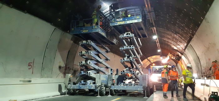Cantiere galleria "Provenzale" sulla A10, attivate due task force: 100 maestranze per i lavori e 60 operatori di presidio per viabilità e supporto all'utenza
