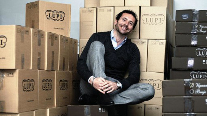 L'azienda vinicola Lupi entra nel mondo Peq Agri: con Cascina Praié un colosso da 130mila bottiglie di vino l'anno L'azienda vinicola Lupi entra nel mondo Peq Agri: con Cascina Praié un colosso da 130mila bottiglie di vino l'anno