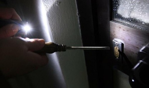 Raffica di furti nell’entroterra: allarme tra Stellanello, Testico e le borgate di Andora Raffica di furti nell’entroterra: allarme tra Stellanello, Testico e le borgate di Andora