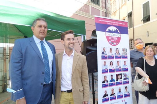 Loano, Toti incorona Lettieri sindaco e scarica Isella: "Le singole ambizioni non oscurino i progetti. Chiaro da che parte stiamo" Loano, Toti incorona Lettieri sindaco e scarica Isella: "Le singole ambizioni non oscurino i progetti. Chiaro da che parte stiamo"