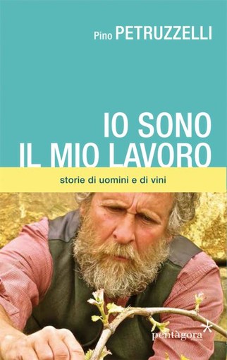 L'attore e scrittore Pino Petruzzelli alla Ubik di Savona L'attore e scrittore Pino Petruzzelli alla Ubik di Savona