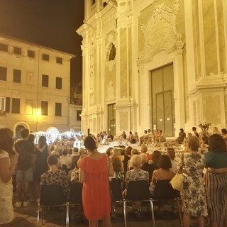 "Un Libro per l'estate", doppio appuntamento a Finalmarina con Beda Romano e Alessandro Robecchi "Un Libro per l'estate", doppio appuntamento a Finalmarina con Beda Romano e Alessandro Robecchi
