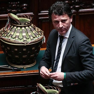 Fisco, Pastorino: "Governo fermo su canoni demaniali marittimi, danno per Comuni e associazioni"