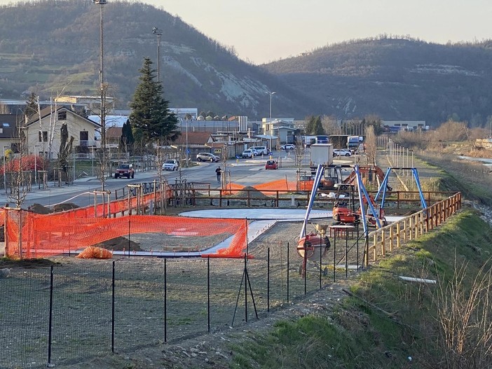 Millesimo, prende forma il restyling di via Mameli: lavori in corso (FOTO)