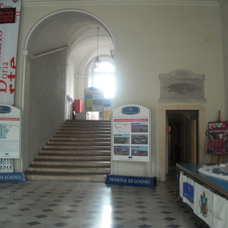 A Loano domenica inaugurazione della personale di Laura Vittonetto "Ogni cosa ha il suo perchè"