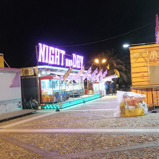 Finale, un nuovo regolamento per i luna park: "Renderli nuovamente attrattivi riorganizzando gli spazi del lungomare"