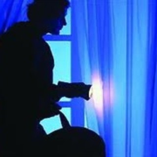 Allarme furti tra Celle Ligure e Albisola: i residenti si difendono con WhatsApp