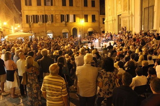 L'agosto letterario della Fondazione CentoFiori chiude col botto: doppio appuntamento con Nadia Terranova L'agosto letterario della Fondazione CentoFiori chiude col botto: doppio appuntamento con Nadia Terranova