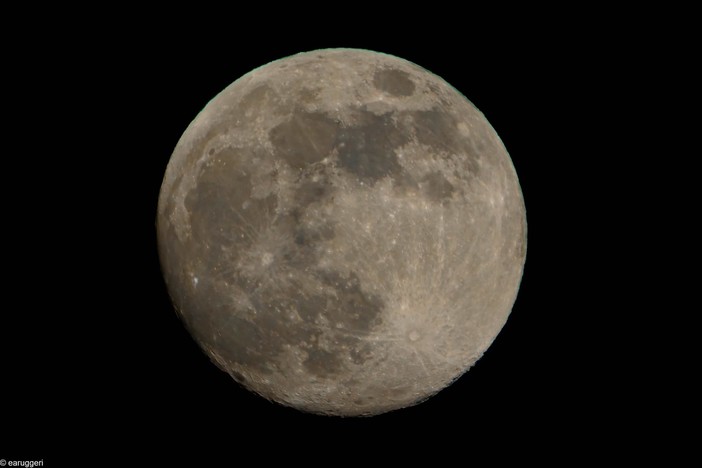 La Luna del cielo di sabato 23 marzo fotografata da Enrico Ruggeri