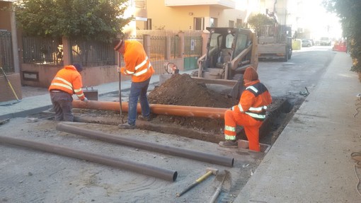 Albissola, restyling percorrenze pedonali e abbattimento barriere architettoniche: al via i lavori in via Cilea