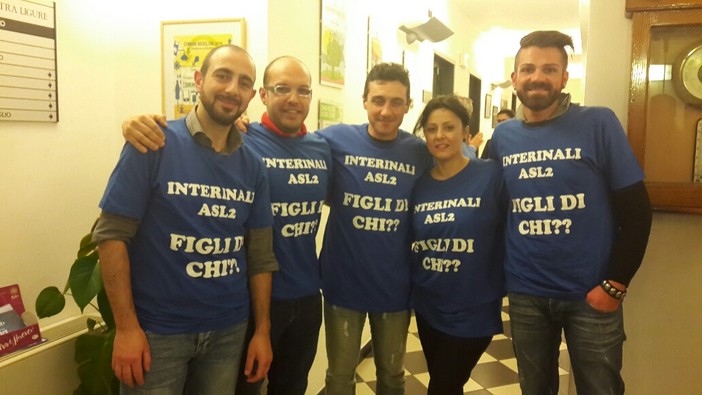 A casa da giugno senza un lavoro: a Pietra Ligure esplode la rabbia degli interinali Asl2 A casa da giugno senza un lavoro: a Pietra Ligure esplode la rabbia degli interinali Asl2