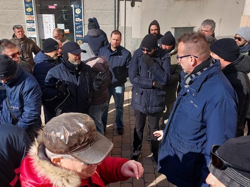 Decesso in Tpl Linea, autobus non usciranno dal deposito se guasti: stop allo sciopero, il servizio riprende alle 17 Decesso in Tpl Linea, autobus non usciranno dal deposito se guasti: stop allo sciopero, il servizio riprende alle 17