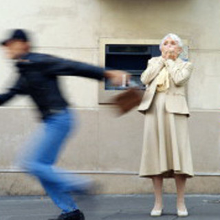 Scippo in zona Villetta a Savona Scippo in zona Villetta a Savona