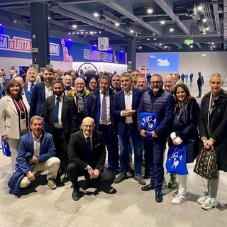 Congresso straordinario della Lega a Milano, presente una delegazione di esponenti savonesi Congresso straordinario della Lega a Milano, presente una delegazione di esponenti savonesi
