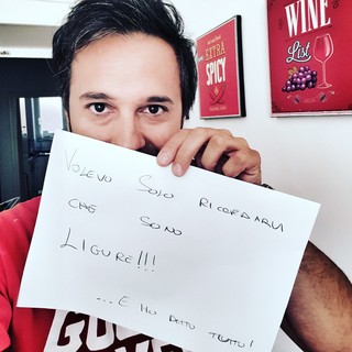 Battelli (M5S): "Stamattina mi sono tagliato lo stipendio, bonifico da 10mila euro per il microcredito"