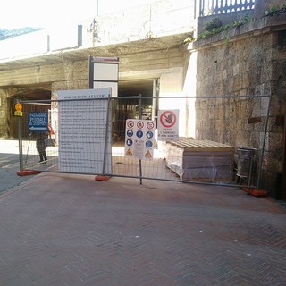 Finale: nuova inaugurazione per Frascherelli che lancia il progetto di tutta via Brunenghi