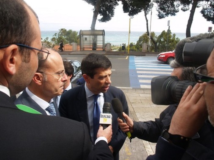 Il Ministro Maurizio Lupi ad Imperia e sul raddoppio ferroviario annuncia "Via ai lavori dal 31 maggio. Ci metto la faccia"