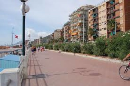 Acque nere scaricate nelle bianche, sanzione per un noto ristorante di Loano