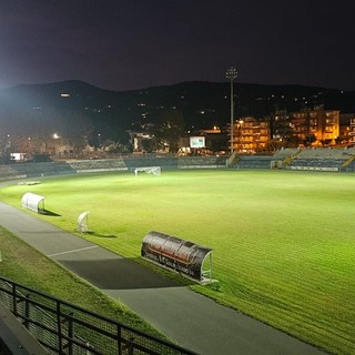 "Luci al Bacigalupo", nello stadio di Savona ecco la riaccensione. Viti: "Martedì l'utilizzo nelle ore serali con l'uso delle docce"