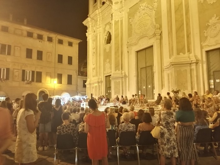 "Un Libro per l'estate", doppio appuntamento a Finalmarina con Beda Romano e Alessandro Robecchi "Un Libro per l'estate", doppio appuntamento a Finalmarina con Beda Romano e Alessandro Robecchi