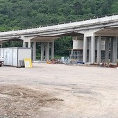 Rifacimento viadotto autostradale a Carcare, rumori notturni dal cantiere: scatta l'ira dei residenti