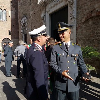 Il maggiore della Guardia di Finanza Cristiano Cocola saluta Albenga in occasione della Festa di San Matteo