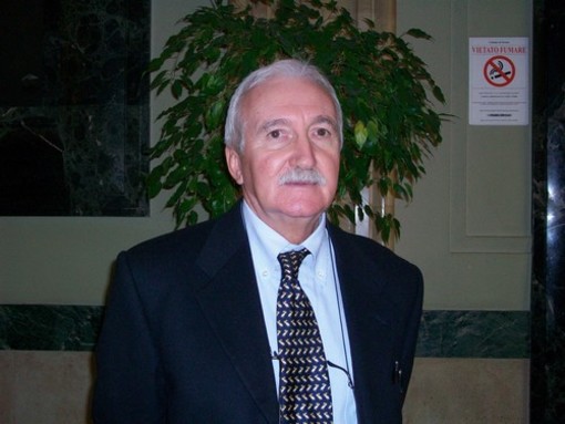 Savona, Lirosi sulla convocazione consiglio comunale sui rifiuti: "La Presidenza del consiglio ha agito senza alcun ritardo"