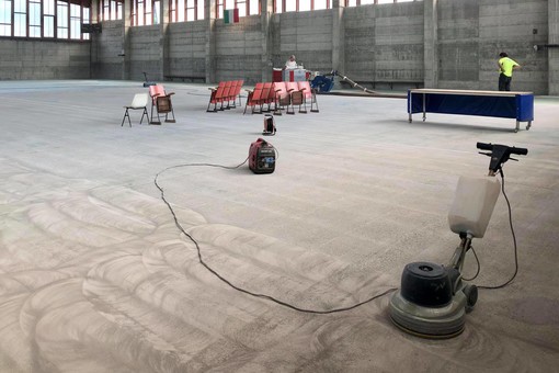 Cairo Montenotte: proseguono i lavori al palazzetto dello sport (FOTO) Cairo Montenotte: proseguono i lavori al palazzetto dello sport (FOTO)