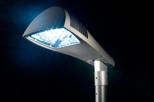 Varazze, riconvertiti punti luce a led nelle frazioni. Sindaco Pierfederici: "Una risposta dove c'è maggiore necessità" Varazze, riconvertiti punti luce a led nelle frazioni. Sindaco Pierfederici: "Una risposta dove c'è maggiore necessità"